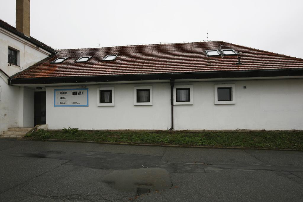 Oneman Hostel Prague Extérieur photo